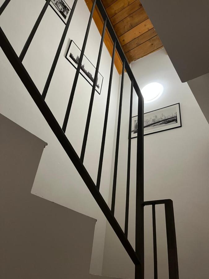 Dreams Hostel Lecco Exterior photo